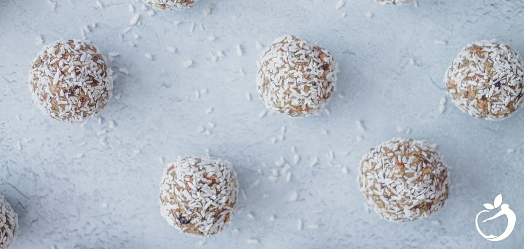 Pumpkin Spice Protein Balls No-Bake Recipe