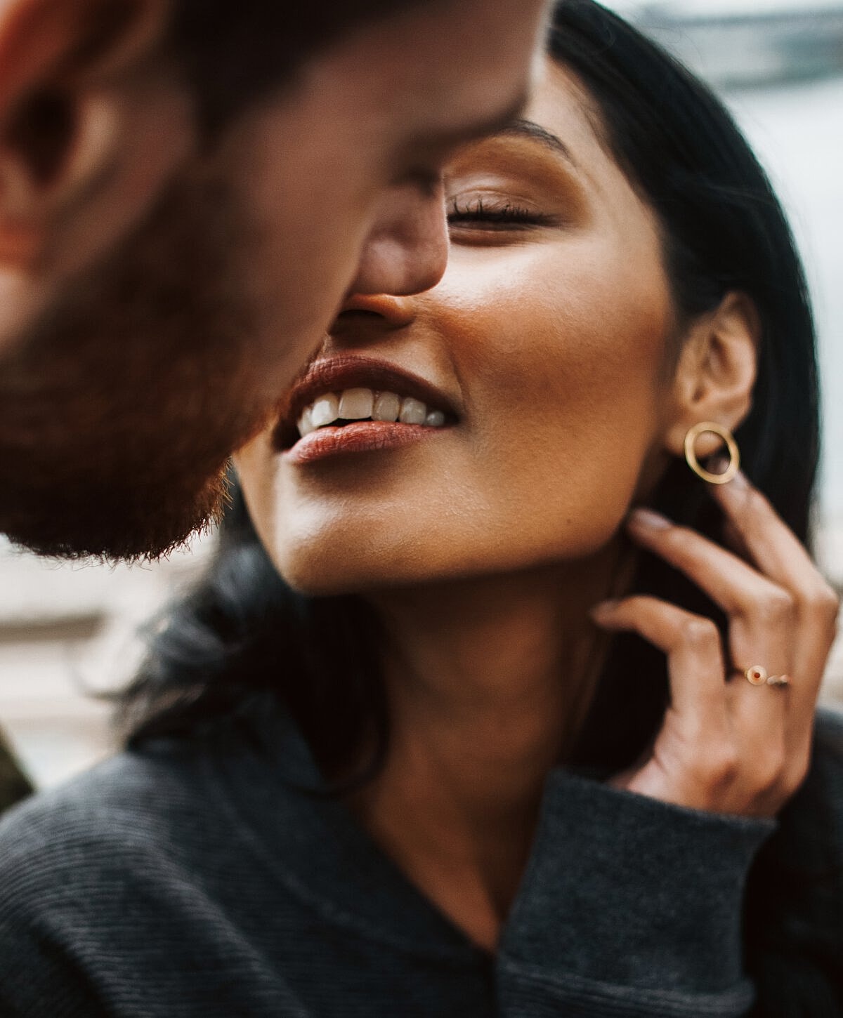 sexual dysfunction treatment patient models sharing an intimate moment outdoors.