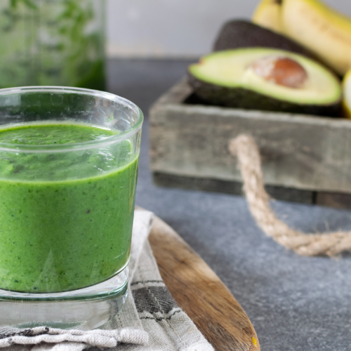 green detox smoothie in a glass