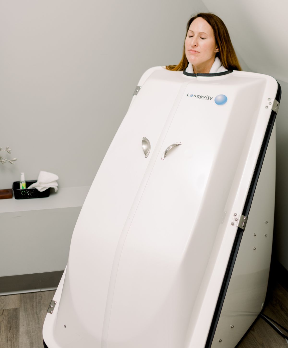 Carmel ozone therapy model with brown hair