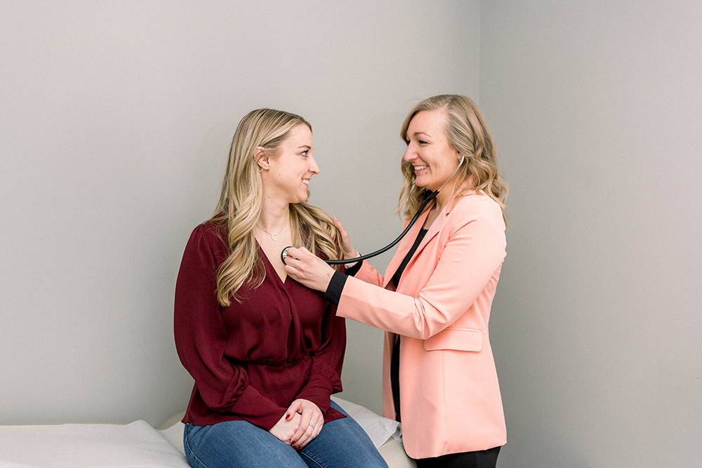 Carmel Health Coaching patient with doctor